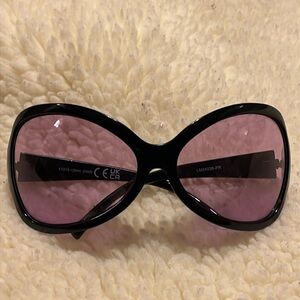 Chic Black and Pink Sunglasses